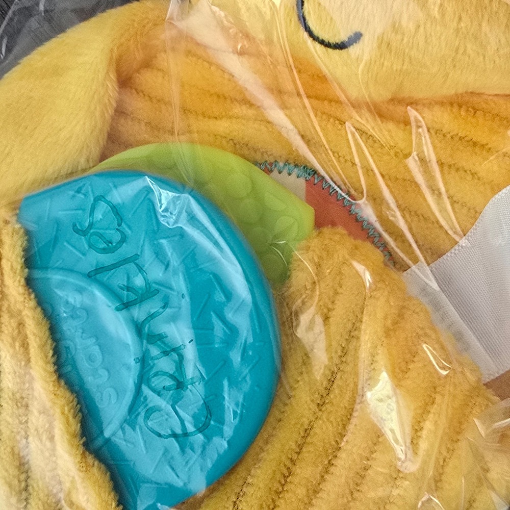 Bright Starts Snuggle Teethe Giraffe Plush Toy Yellow Unisex One Size Sensory - Picture 8 of 8